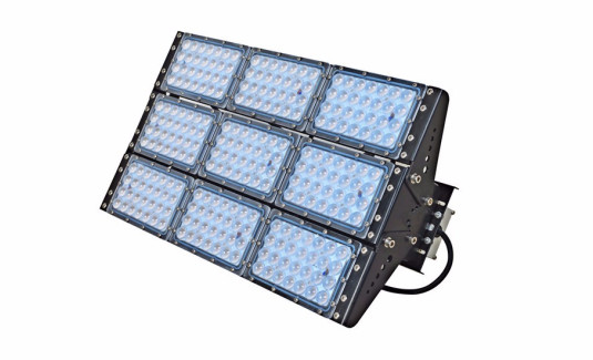756W IP65 Waterproof LED Grow Top Lighting 610*150*100mm Compact Structure